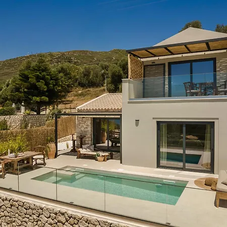 Hilaritas Kefalonia, Luxury Villa-style With Private Pool & Stunning Sea Views Vakantiehuis Ratzaklíon