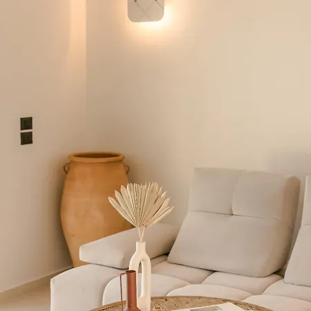Vakantiehuis Hilaritas Luxury Suites Sea View, Private Pool & Jacuzzi Paradise Ratzaklíon