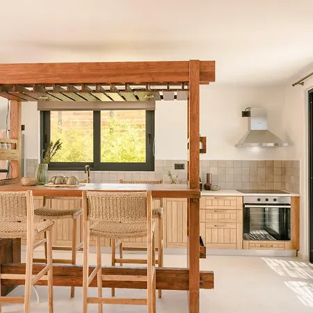 Hilaritas Kefalonia, Luxury Villa-style With Private Pool & Stunning Sea Views Ratzaklíon