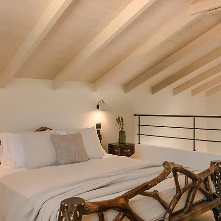 Hilaritas Luxury Suites Sea View, Private Pool & Jacuzzi Paradise * Ratzaklíon