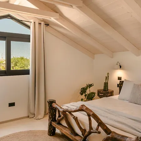 Feriehus Hilaritas Kefalonia, Luxury Villa-style With Private Pool & Stunning Sea Views *